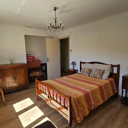 Maison Avec 3 Et Jardin *