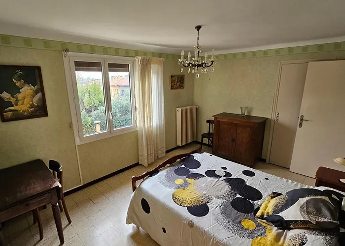 Maison Avec 3 Et Jardin * Saint-Estève