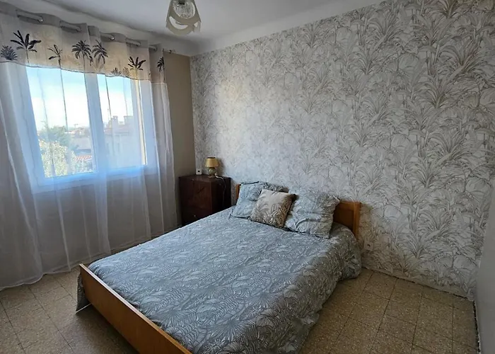 Maison Avec 3 Et Jardin *